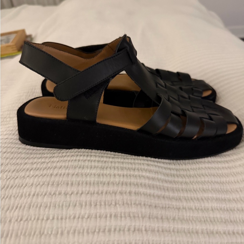 Flattered Gigi Black Leather Fisherman Sandals Size 10